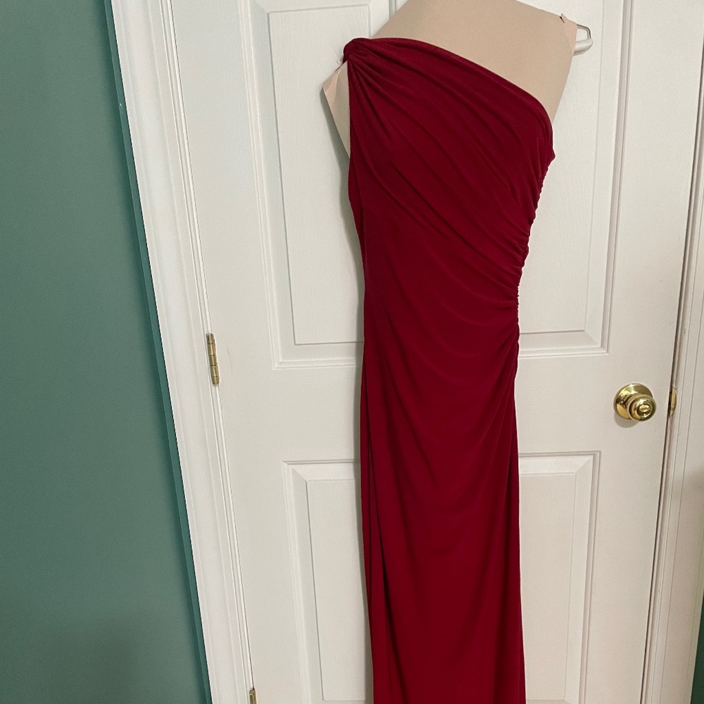 CHAPS ladies floor length, off shoulder dress